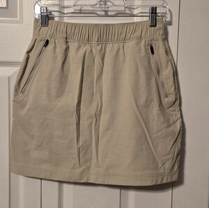 Eddie Bauer Women's Rainier Pull-on Skort, size 2, NWT.